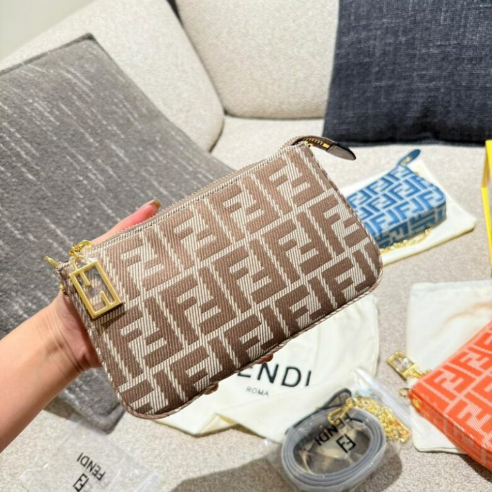 Fendi Baguette Flat Pouch Mini