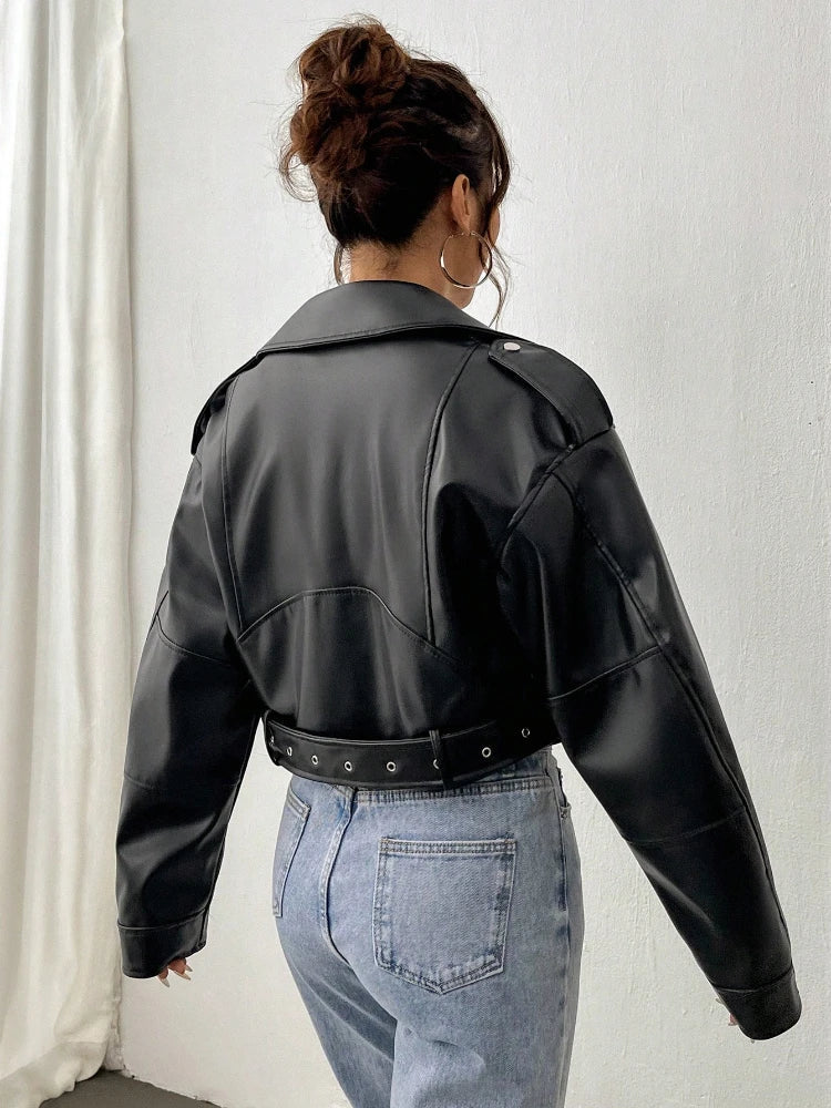 Yasmine | Elegant and Characterful Jacket