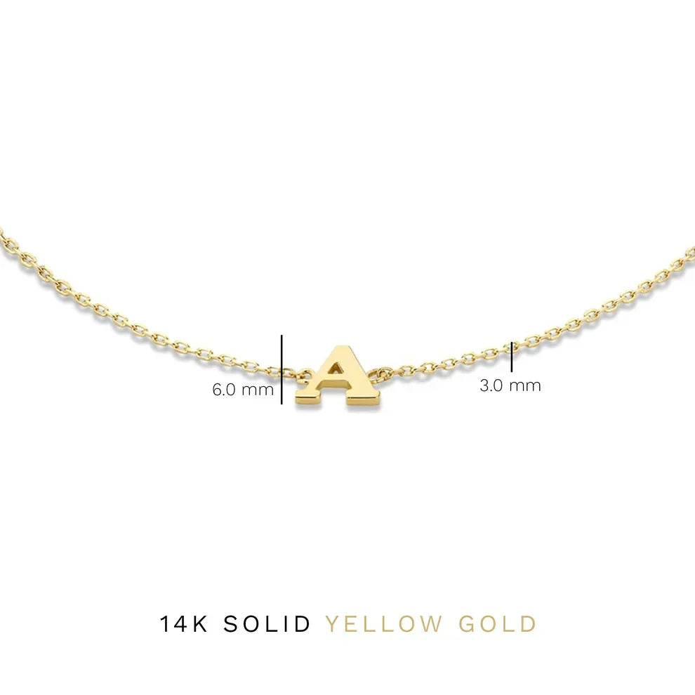 Vita Signa Initial Bracelet | Gold