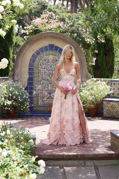 Scarlette | A stunning American-style dress