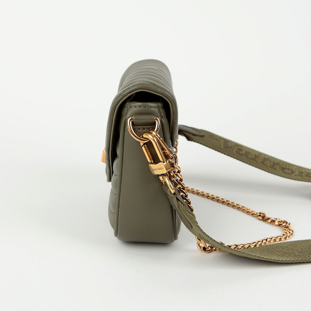 LV Wave Multi Pochette Crossbody Bag