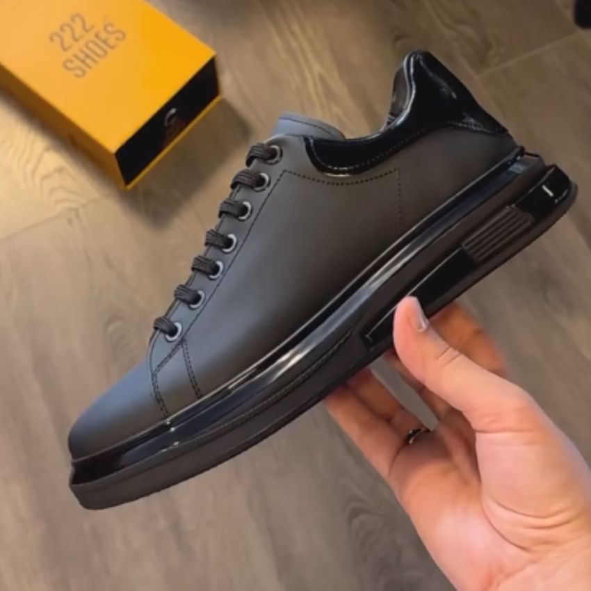 Alexander™ | Sneaker Chic for Men