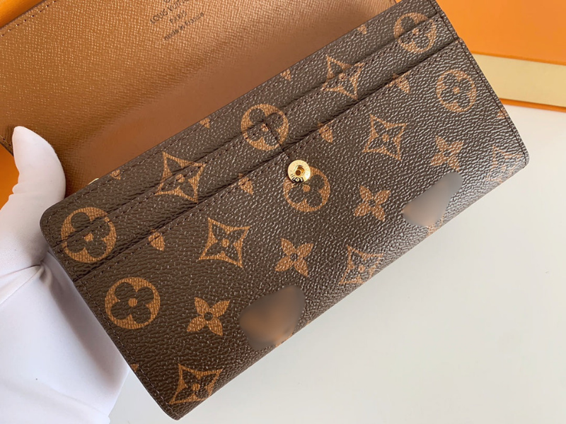 Sinclaire's Monogram Sarah Long Wallet