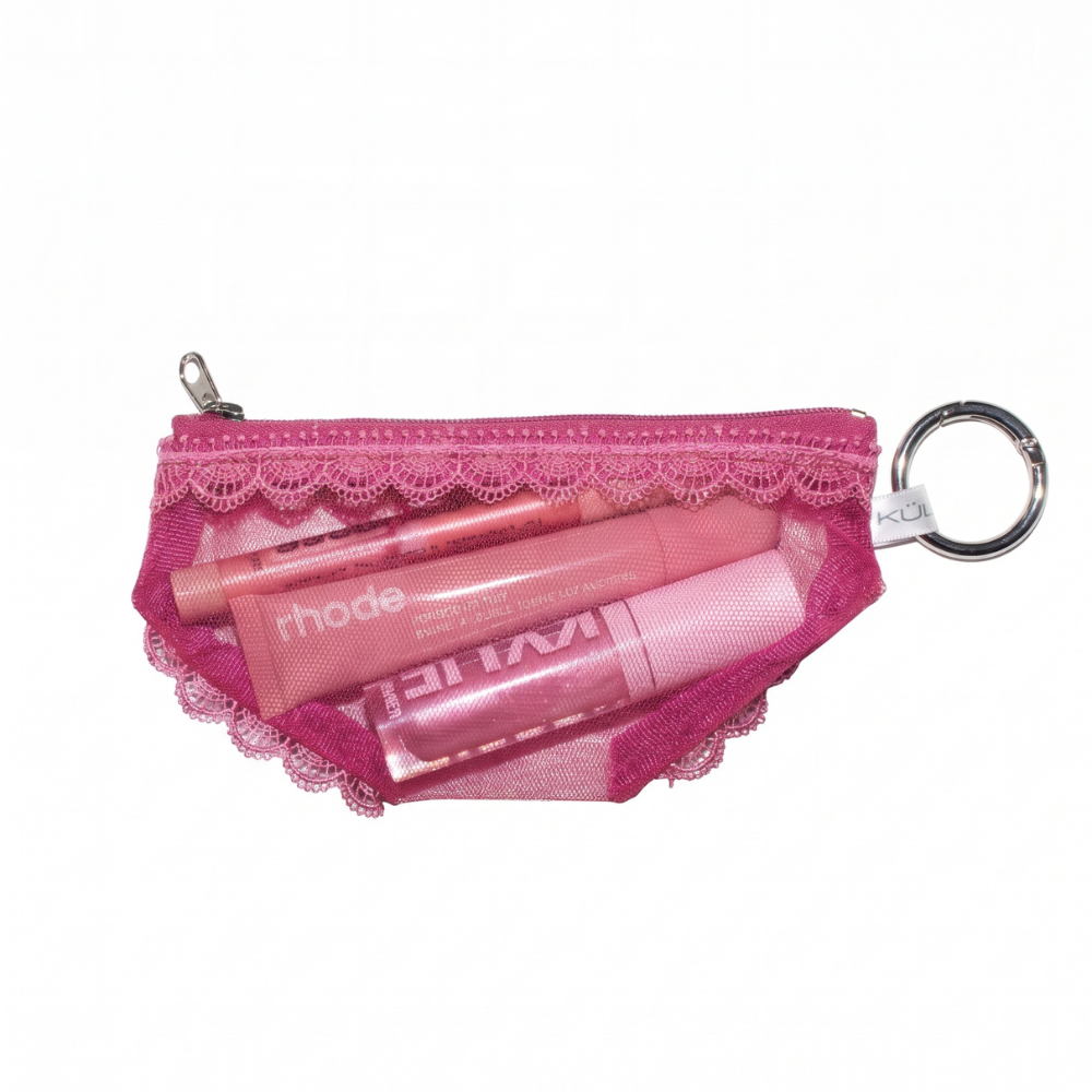 Cheeky pouch
