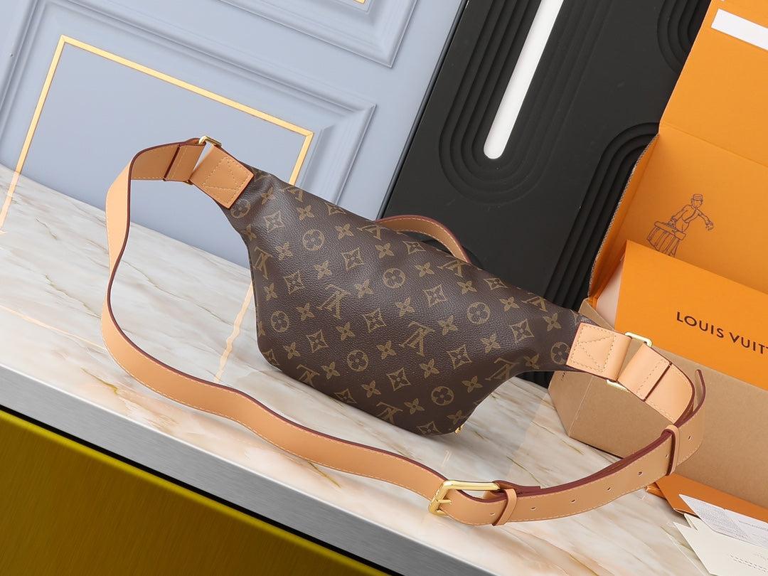 LV - Rush BumBag Monogram