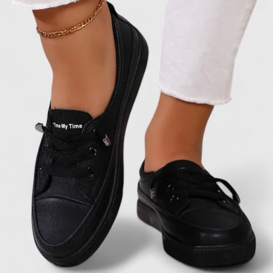 Women's Comfort Shoes in White, Black or Beige