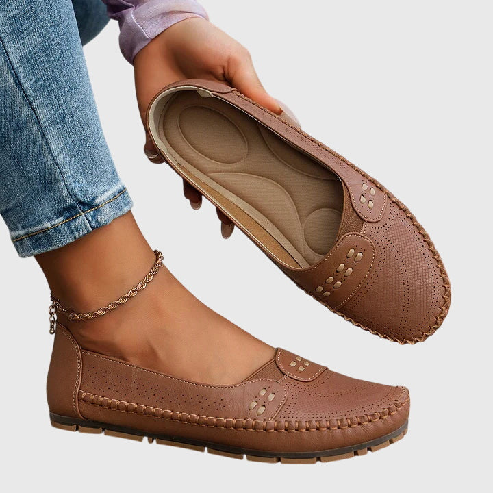 Women's Comfort Shoes in Beige, Brown or Coffee