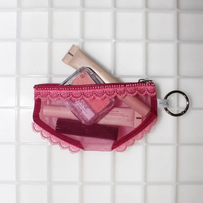 Cheeky pouch