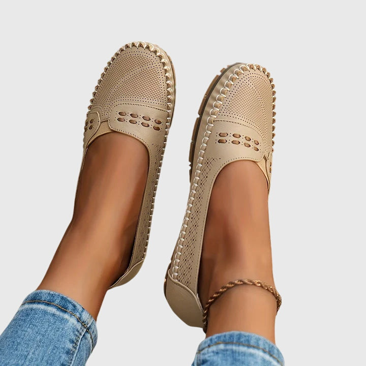 Women's Comfort Shoes in Beige, Brown or Coffee