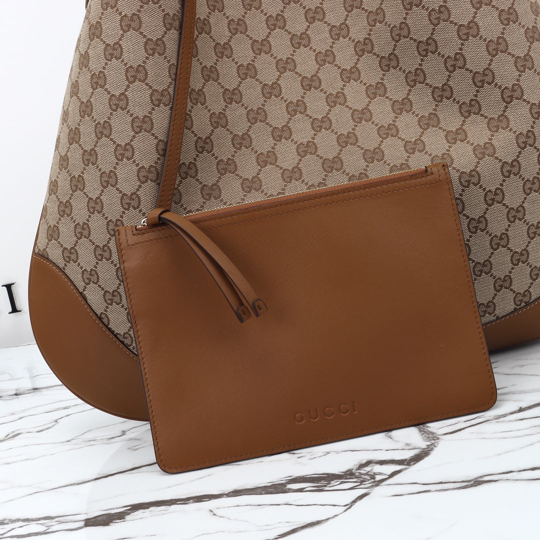 GUCCI Gucci B large shoulder bag