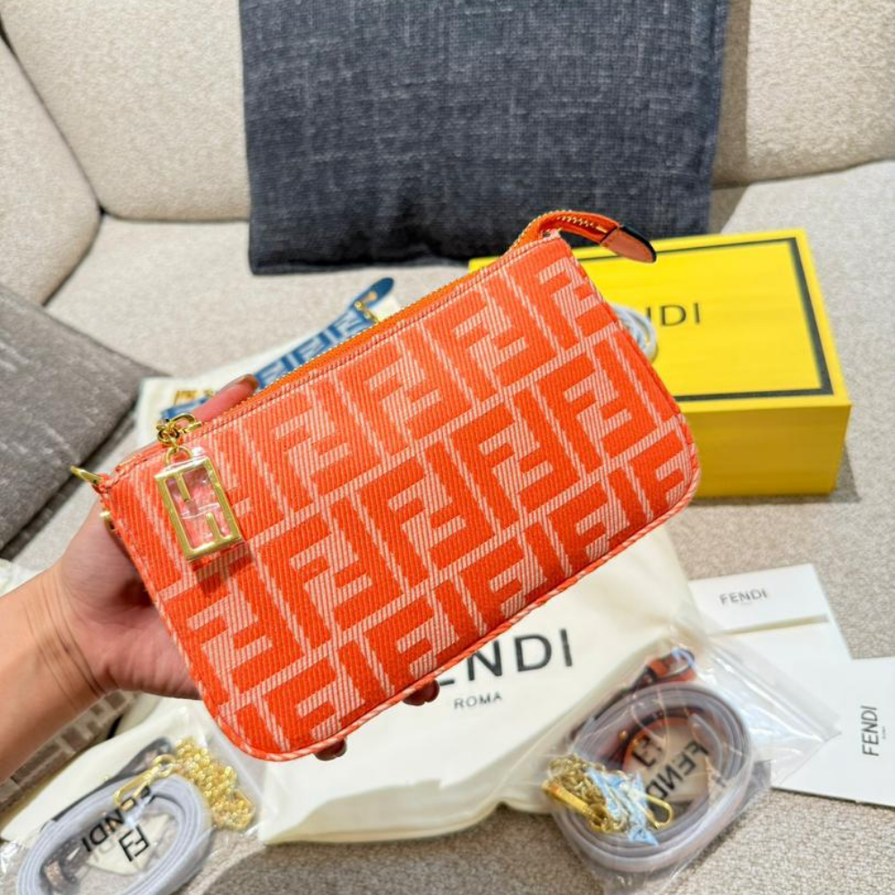 Fendi Baguette Flat Pouch Mini