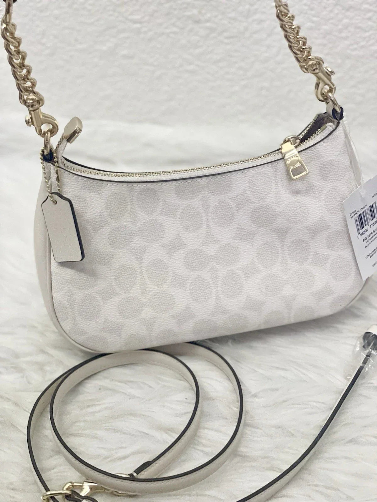 COACH Women’s Teri Shoulder Bag Signature Canvas