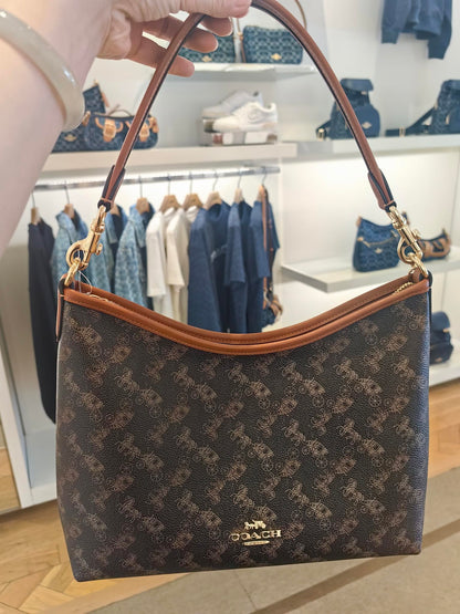 C Laurel Shoulder Bag
