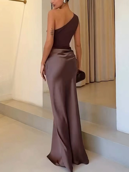 Laura | Elegant One-Shoulder Long Evening Dress with Pleats
