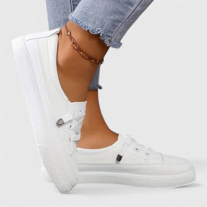 Women's Comfort Shoes in White, Black or Beige