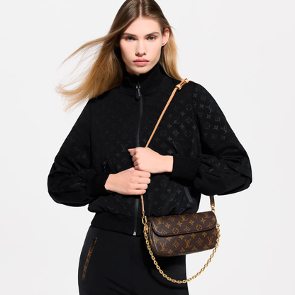 LV Wallet On Chain Ivy