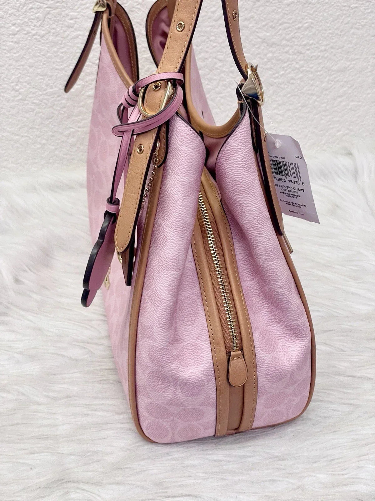 Coach Erin Shoulder Bag In Signature Canvas.