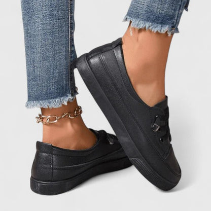Women's Comfort Shoes in White, Black or Beige