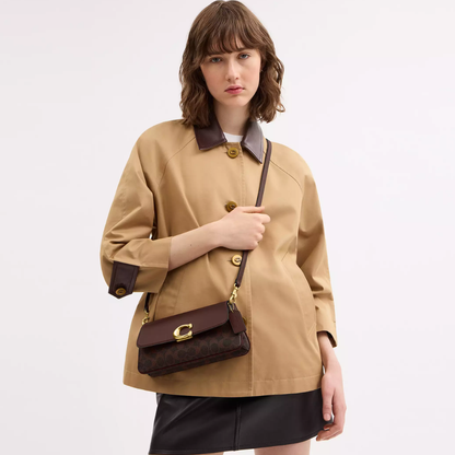 Coach Jet Shoulder Bag In Signature Canvas