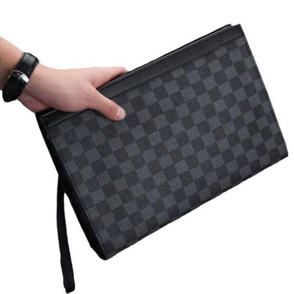 LV Pochette Voyage MM