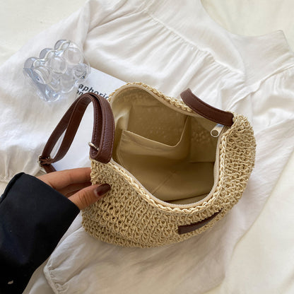 Women's Everyday Shoulder Bag in Beige or Brown