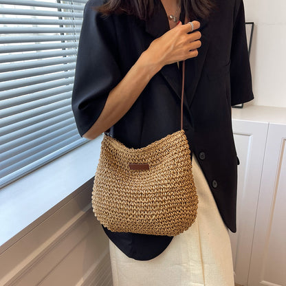 Women's Everyday Shoulder Bag in Beige or Brown
