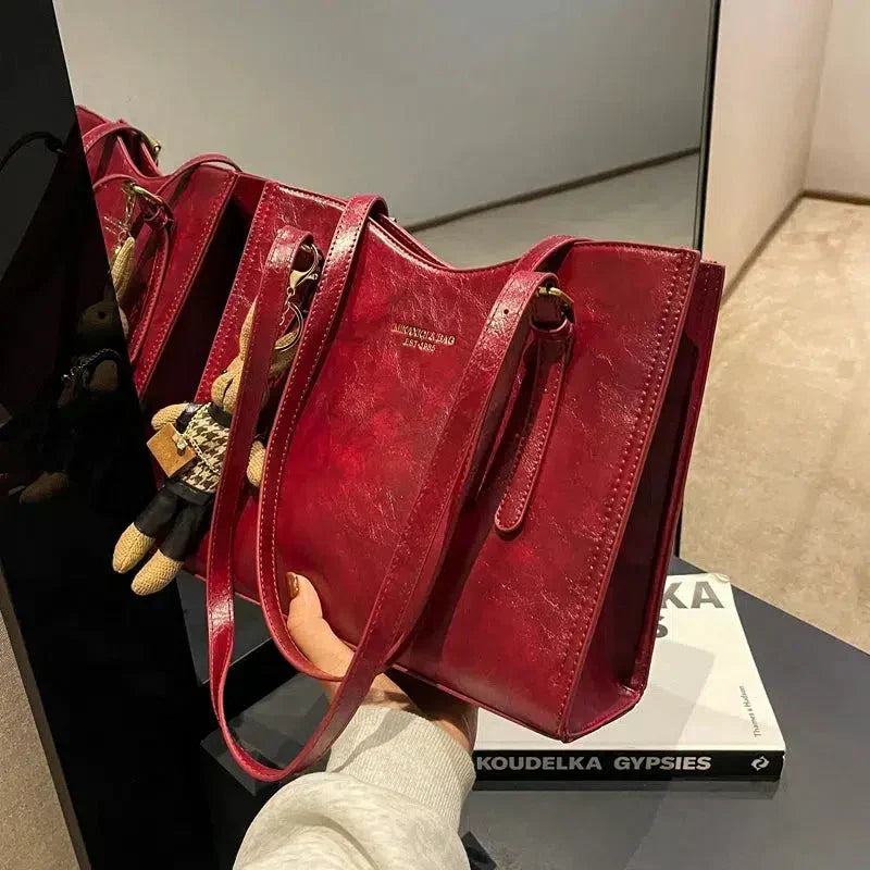 NIKKI | Elegant Shoulder Tote