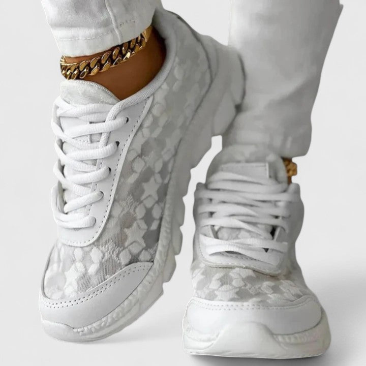 Women's Comfortable Sneakers in White, US 5-11