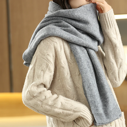 Knitted cardigan and scarf for women – Cascade