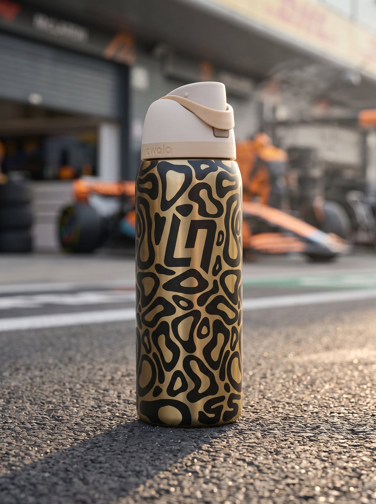 Lando Norris F1 x Owala 32oz FreeSip
