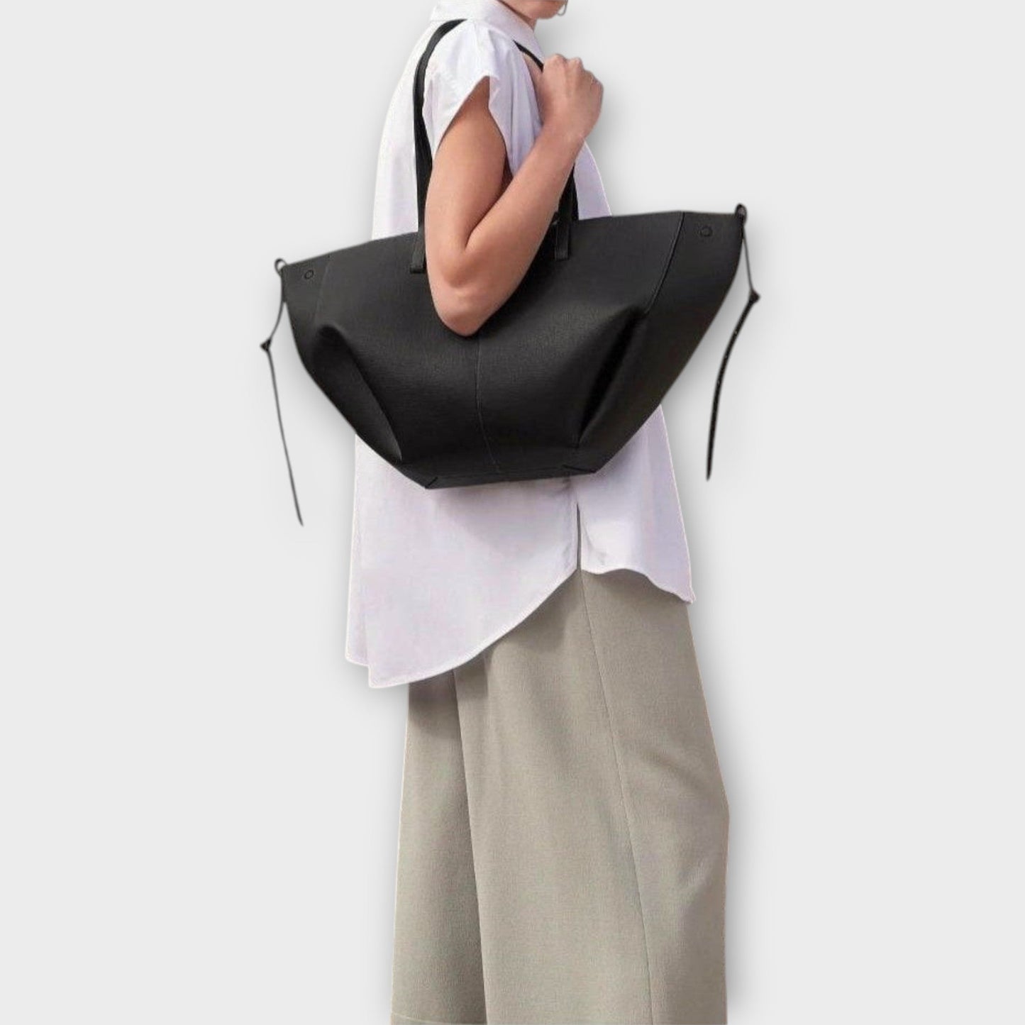 Women's Neutral Tone Shoulder Bag