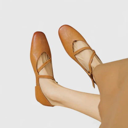 Women's Comfort Flat Shoes in Brown or Black