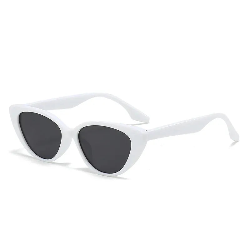 Retro cat-eye sunglasses for women – Valentina