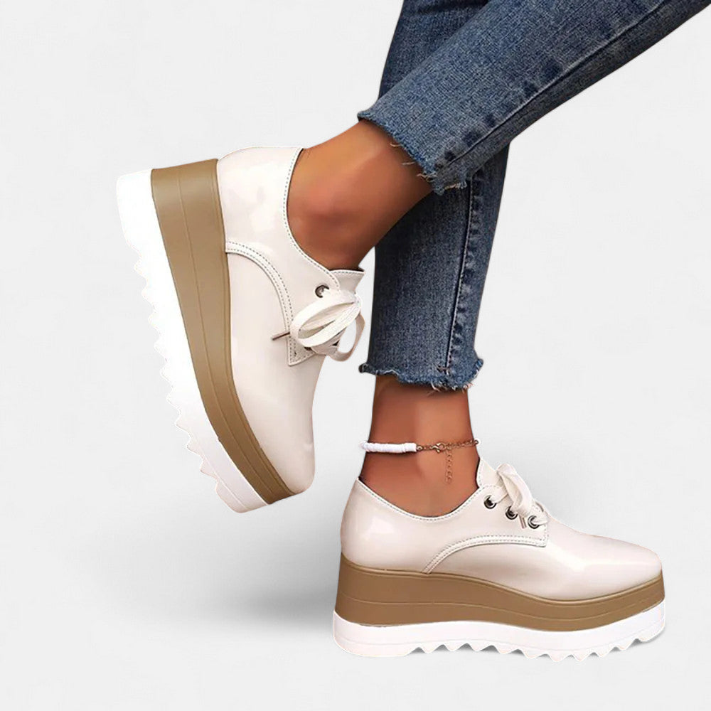 Women's Comfort Platform Derby Shoes in Three Colors