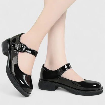 Women's Comfort Shoes in Black and Matte Black