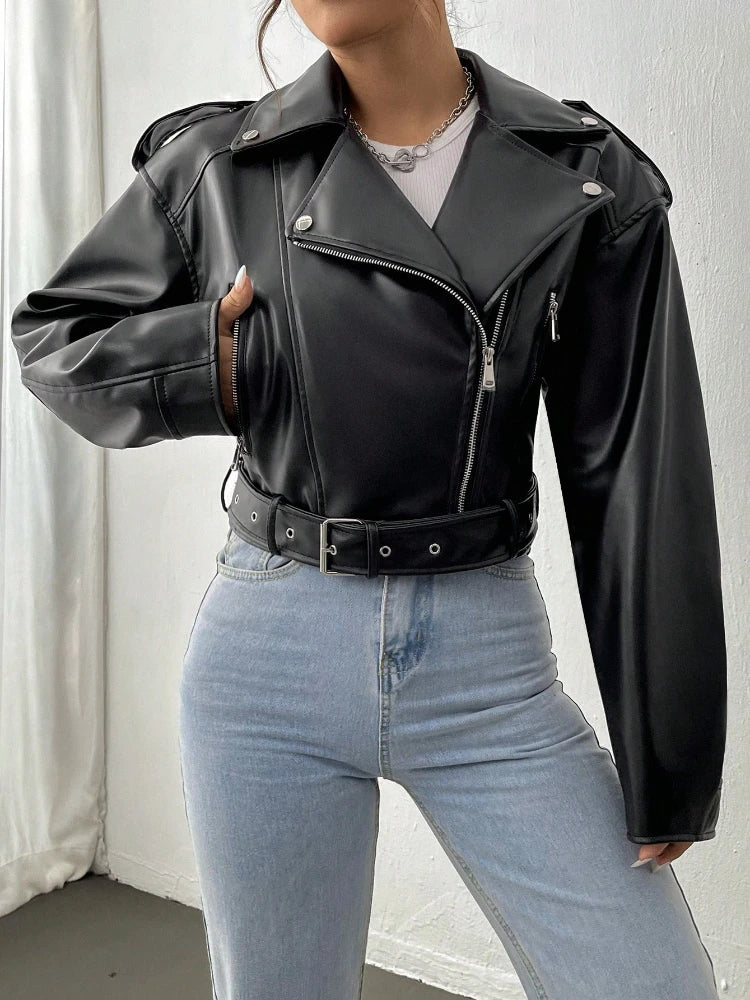 Yasmine | Elegant and Characterful Jacket