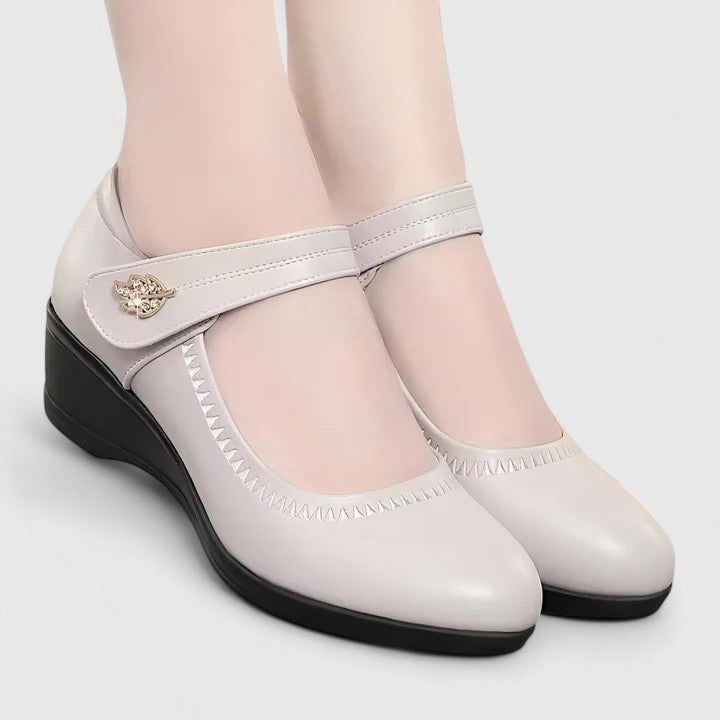Women's Comfort Shoes in Beige, Black and Red