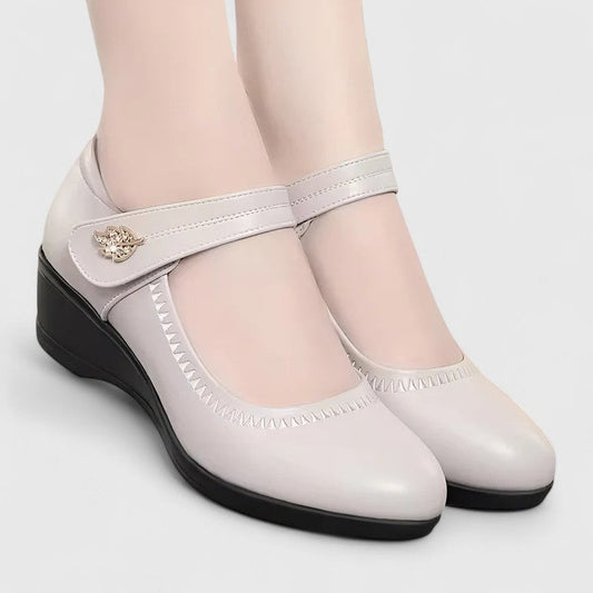 Women's Comfort Shoes in Beige, Black and Red
