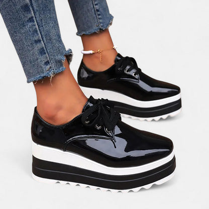 Women's Comfort Platform Derby Shoes in Three Colors