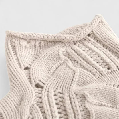 Women's Elegant Sweater in Beige or Blue