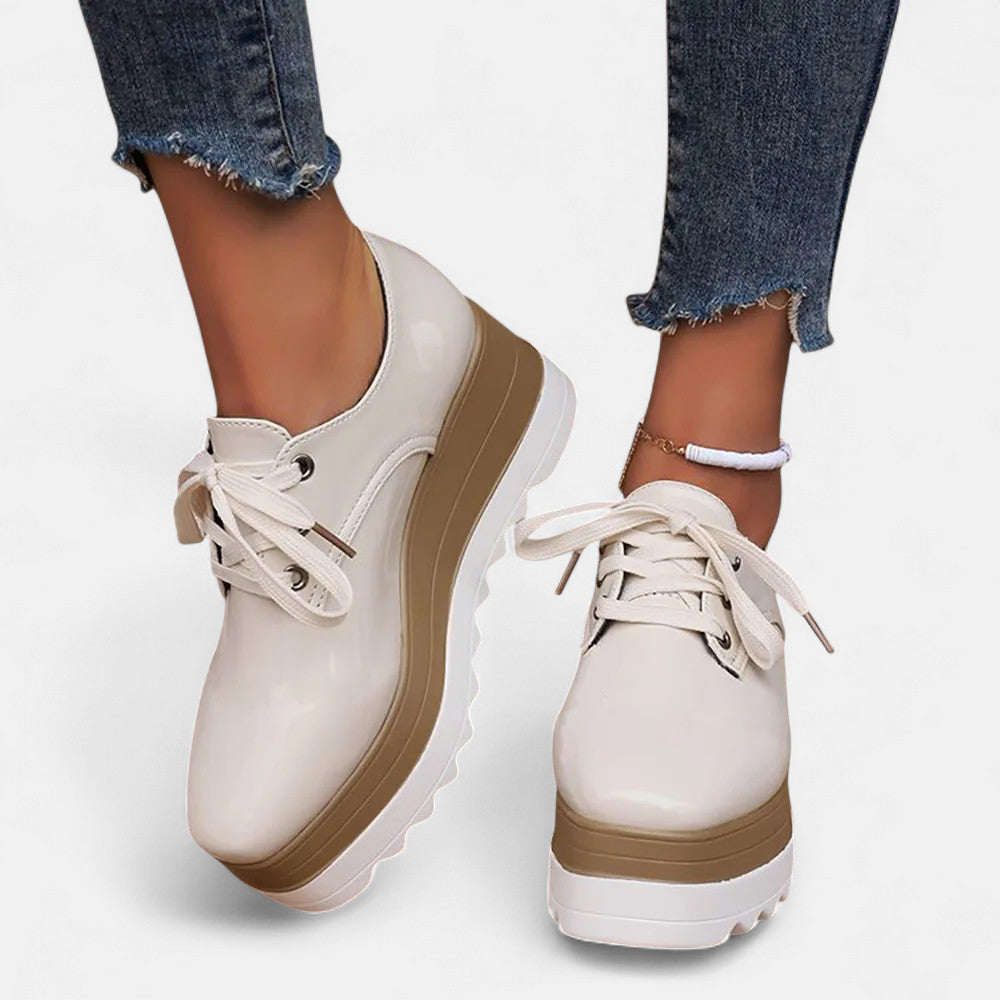 Women's Comfort Platform Derby Shoes in Three Colors