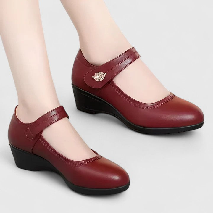 Women's Comfort Shoes in Beige, Black and Red