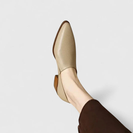Women's Comfort Shoes in Black and Apricot