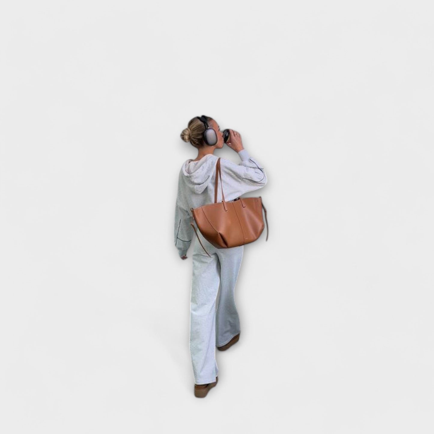 Women's Vintage Tote Bag in Two Sizes