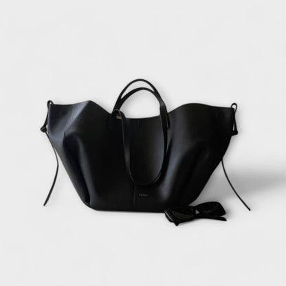 Women's Vintage Tote Bag in Two Sizes