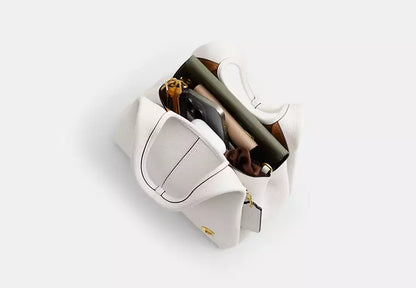 Coach Lana Shoulder Bag 23