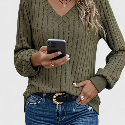 Women's Comfortable Sweater in Green and Two Blues