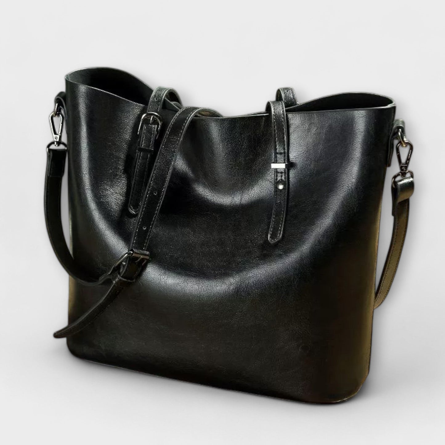 Women's Vintage Shoulder Bag in Burgundy and Gray