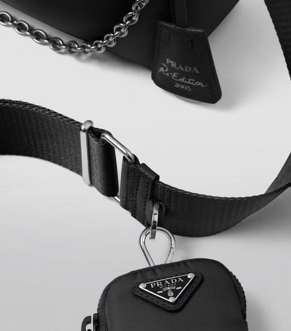 Prada Re-Edition 2005 Shoulder Bag