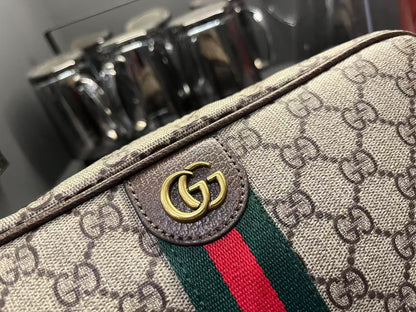 Gucci Ophidia medium crossbody bag